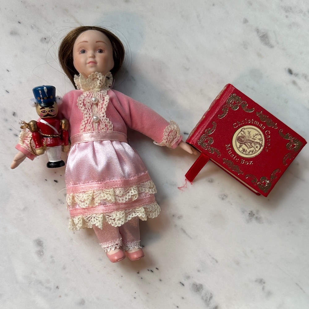 American Girl Samantha Christmas Story Porcelain Doll and Music Box